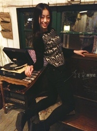 2012.11.07 Photo by Li Xinglong - Beautiful Memory - Female student of Shanghai Theatre Academy(7)